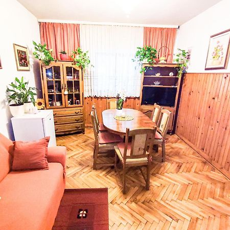 Apartmani Ankica ซริกเวนิซา ภายนอก รูปภาพ