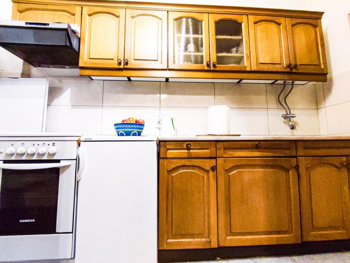 Apartmani Ankica ซริกเวนิซา ภายนอก รูปภาพ