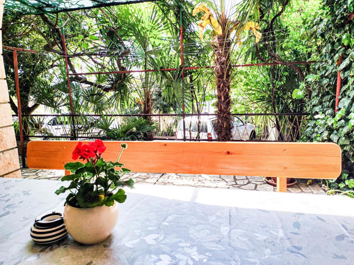 Apartmani Ankica ซริกเวนิซา ภายนอก รูปภาพ