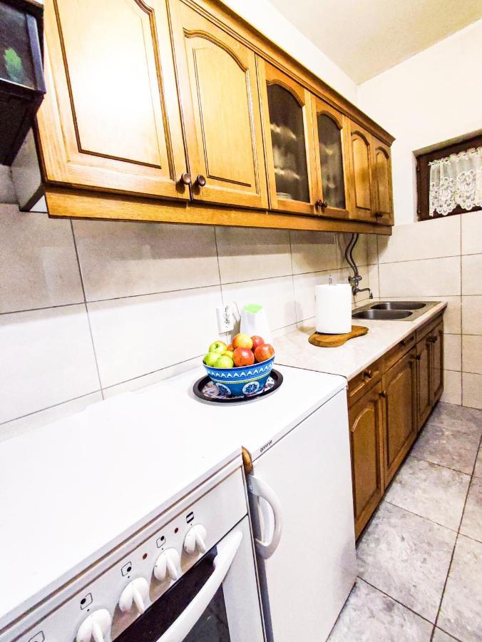 Apartmani Ankica ซริกเวนิซา ภายนอก รูปภาพ