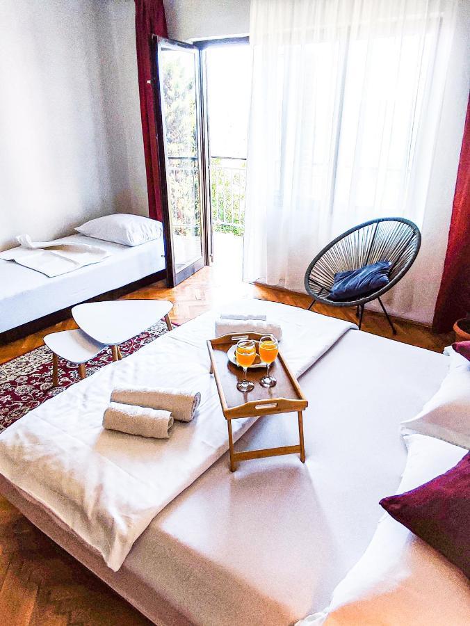 Apartmani Ankica ซริกเวนิซา ภายนอก รูปภาพ