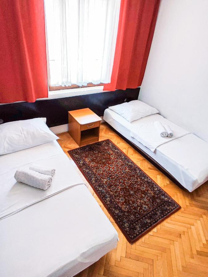 Apartmani Ankica ซริกเวนิซา ภายนอก รูปภาพ