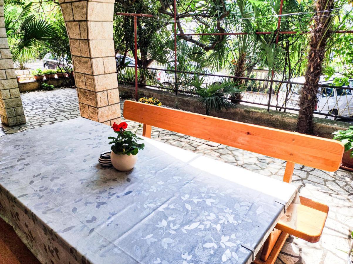 Apartmani Ankica ซริกเวนิซา ภายนอก รูปภาพ