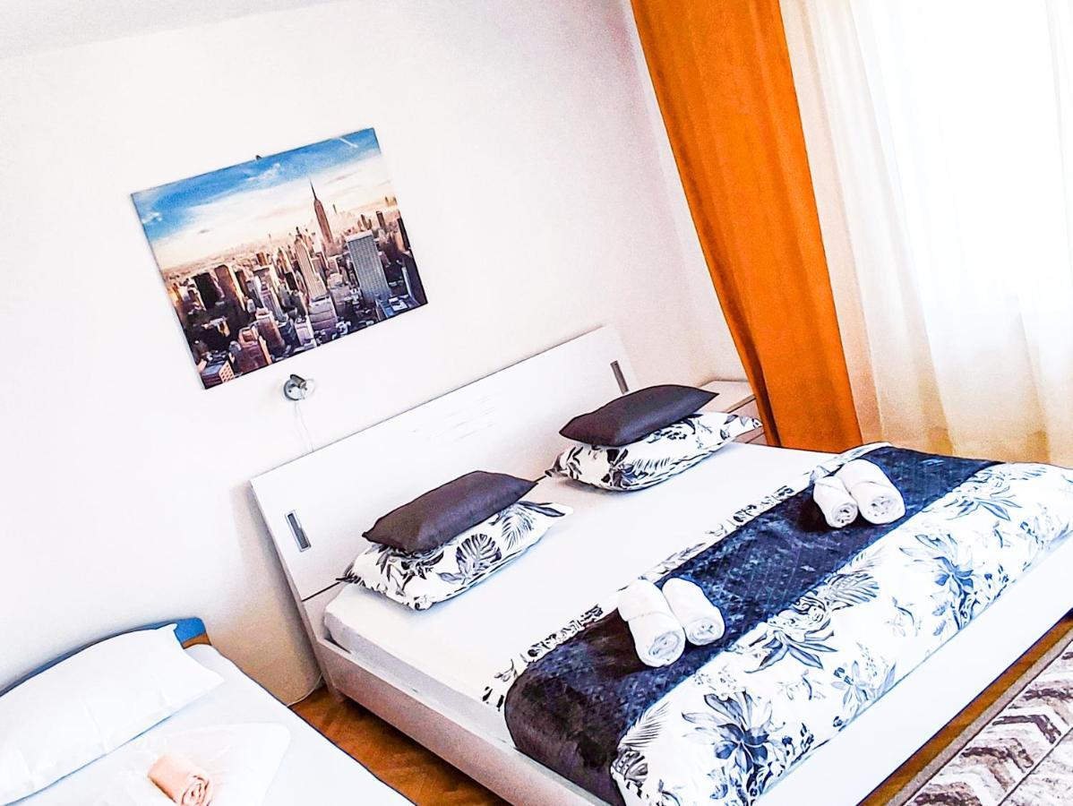 Apartmani Ankica ซริกเวนิซา ภายนอก รูปภาพ